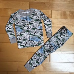 Hanna Andersson Mountain Life Pajamas